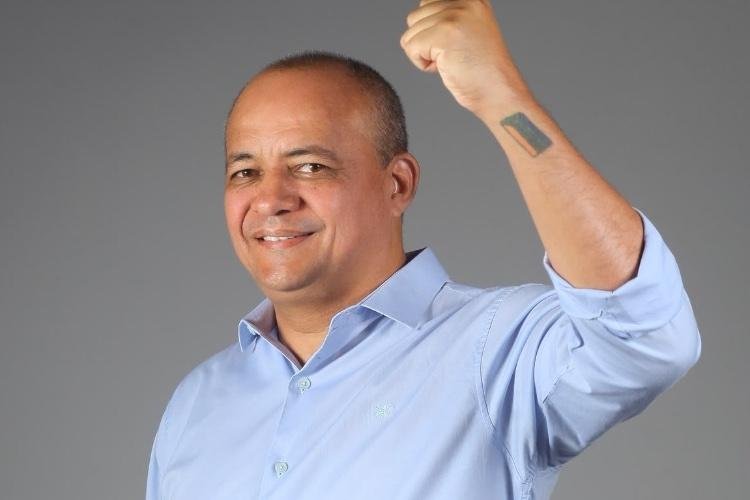 R. Nelson é reeleito com votação expressiva e é apontado como um dos responsáveis pela derrota de Clécio