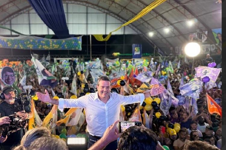 “Só temos dois caminhos: continuar com a Turma do Atraso ou apostar no Futuro”, afirmou Dr. Furlan ao homologar candidatura ao GEA