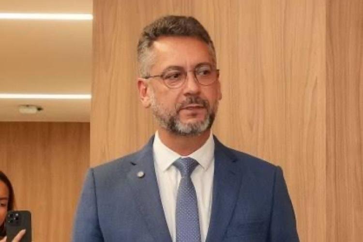 MP Eleitoral pede cassação do registro da chapa de Clécio Luís e inelegibilidade por 8 anos