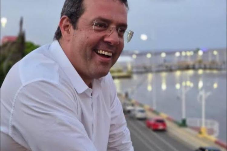 Mesmo após ataques diários, Dr, Furlan mantém liderança isolada e tem maior intenção de voto do País