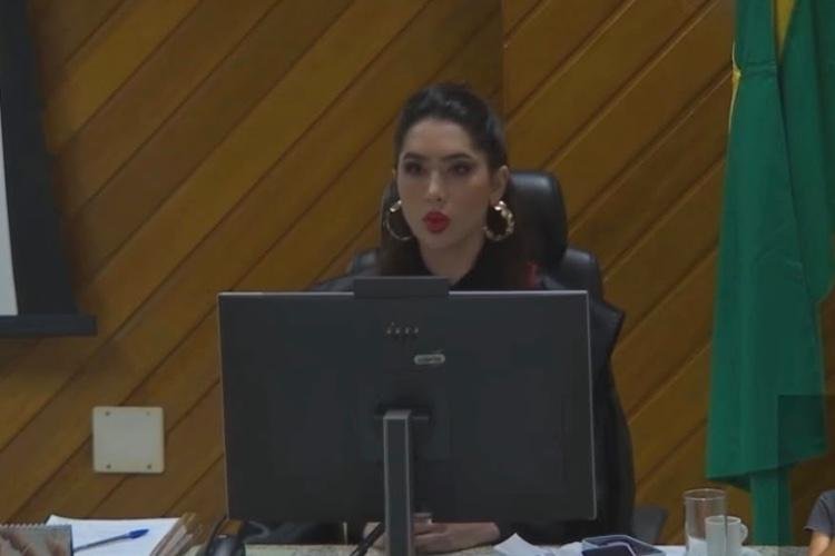 Após perder prazo, Sarah Cavalcante tenta reabrir processo contra registro de candidatura de Dr. Furlan